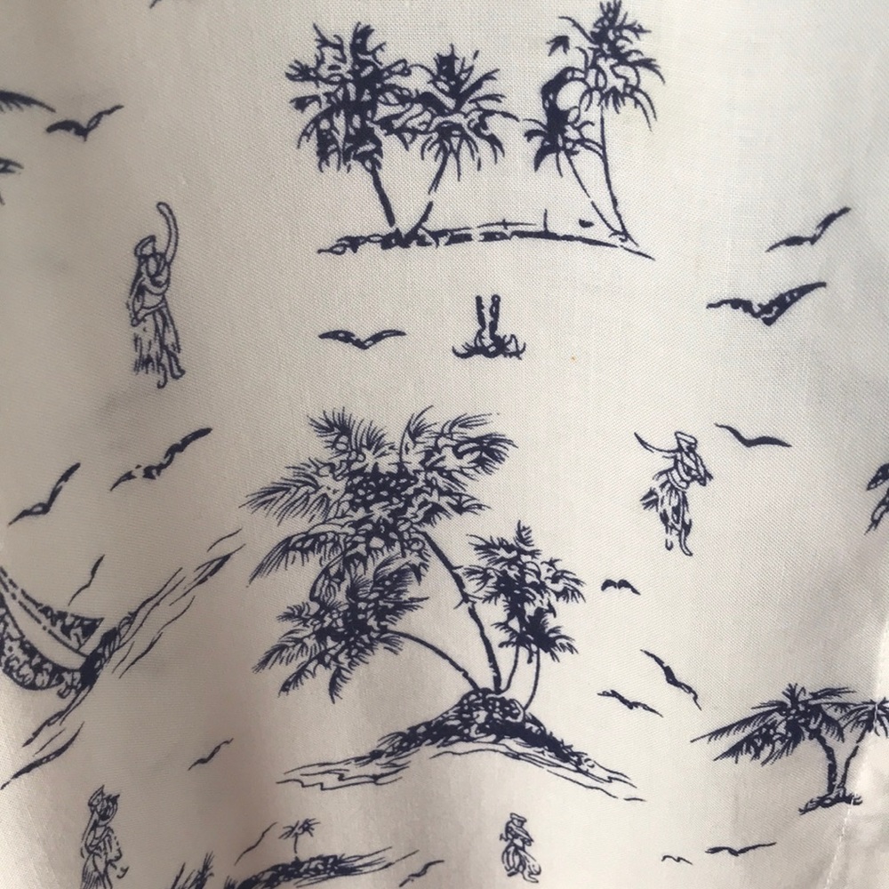 Tropical Print Buttondown Top- Size M - image 3